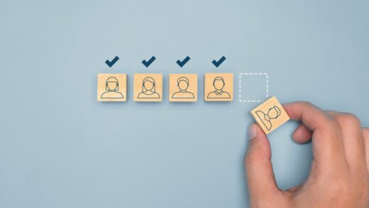 Ocena kandydatów z microcredentialami: jak weryfikować ich wartość